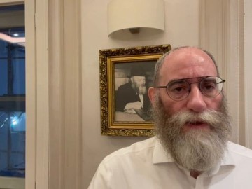 Шабат Микец в Петербурге