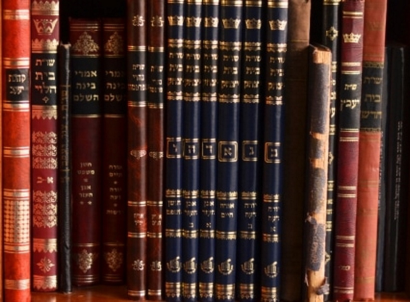 Экспресс-курсы по иудаизму. Главные книги. Комментарии и комментаторы. Евреи Петербурга. В Синагоге / онлайн