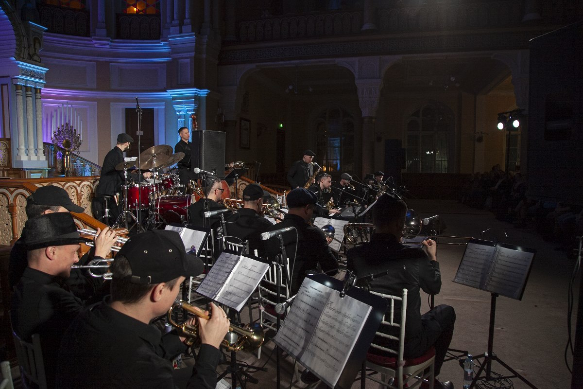 «Золотой век джаза». Концерт в Синагоге. Chigadaev Big Band