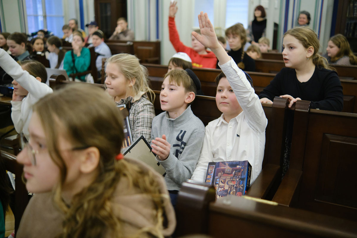 В Синагоге подвели итоги II конкурса детских творческих работ «Ханукальное чудо»