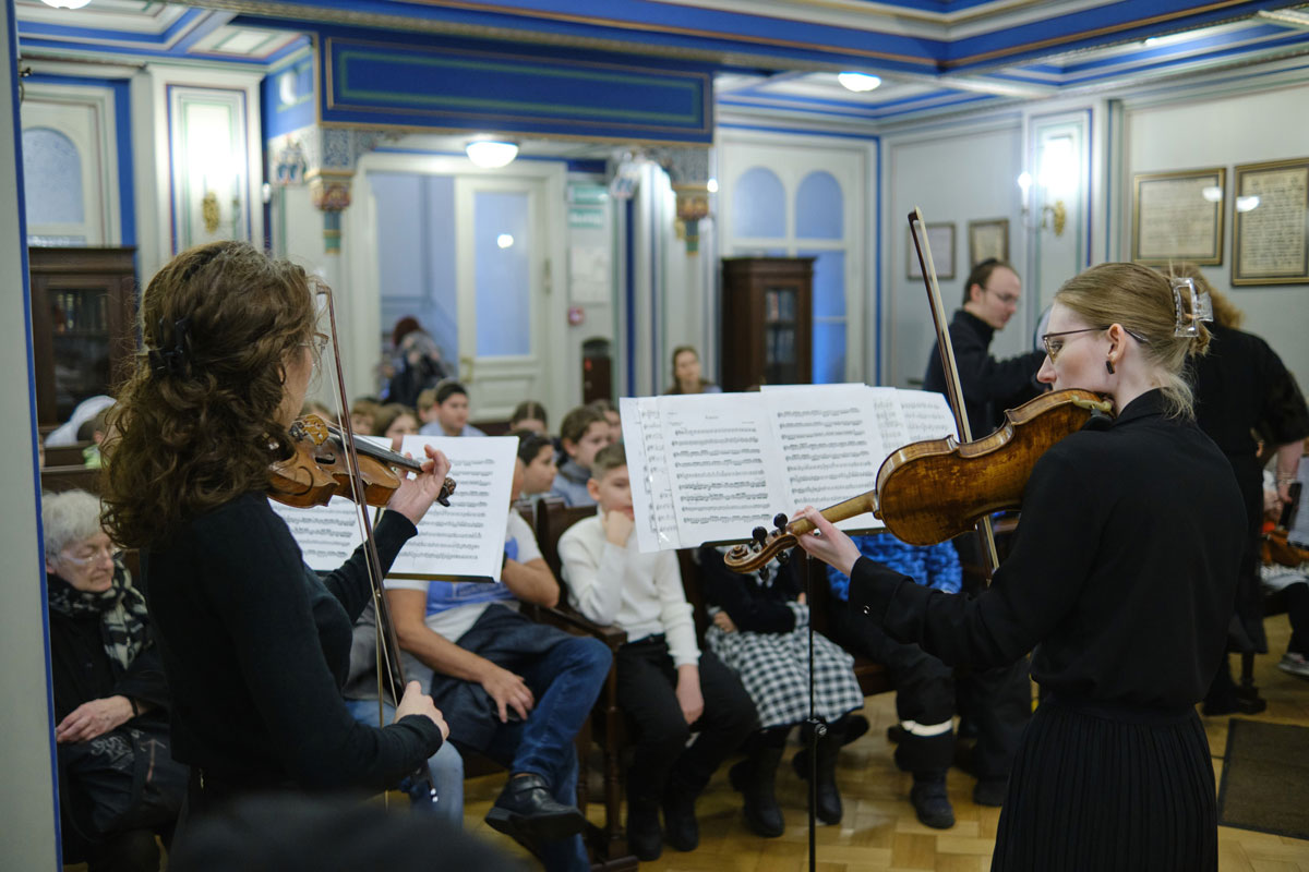 В Синагоге подвели итоги II конкурса детских творческих работ «Ханукальное чудо»