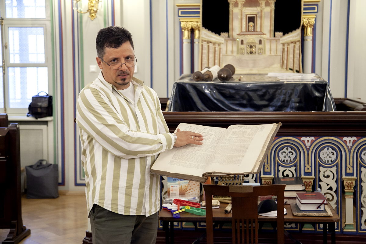Открылась программа Знакомьтесь Синагога и евреи