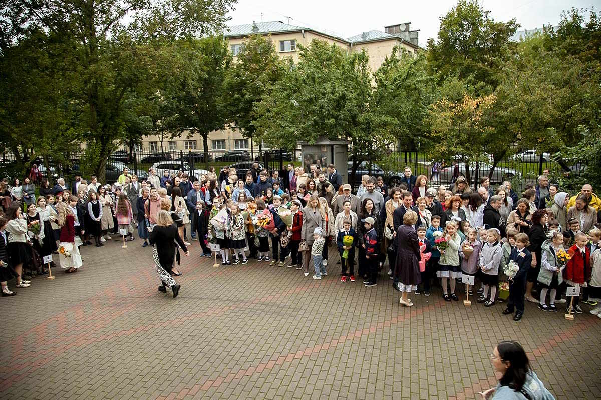 День знаний в еврейской школе Менахем