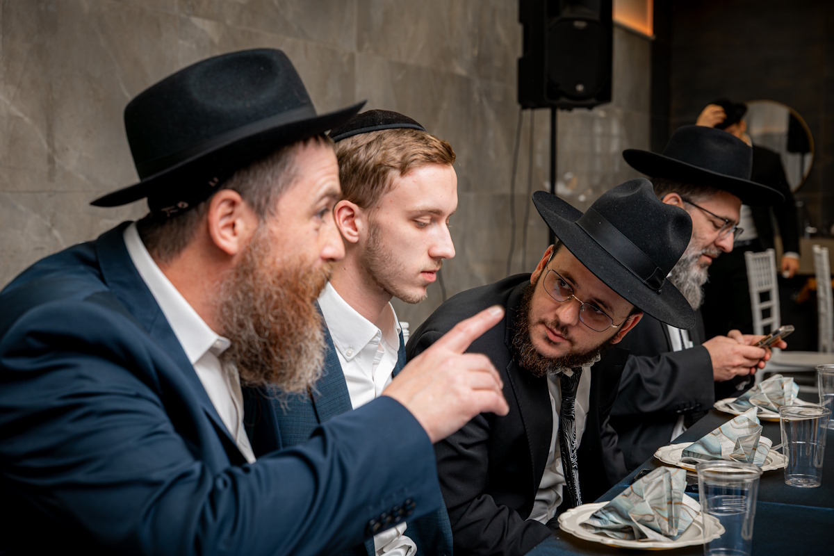 Семья Братуковых поздравление с помолвкой дочери