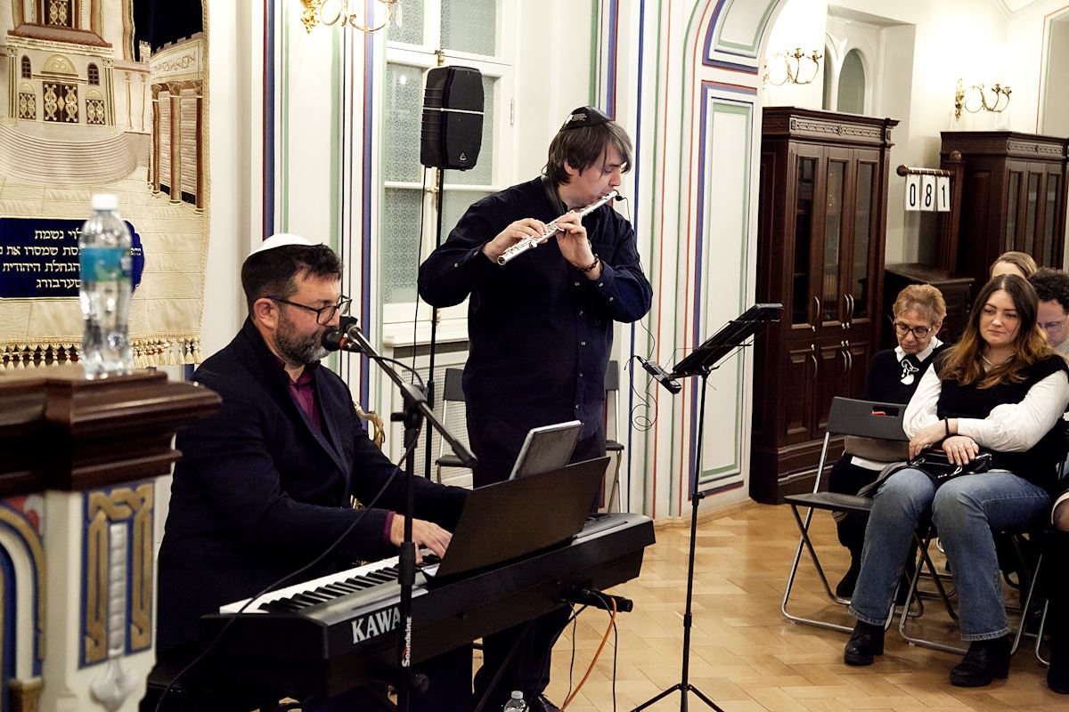 В Синагоге состоялся концерт «Романтический джаз»