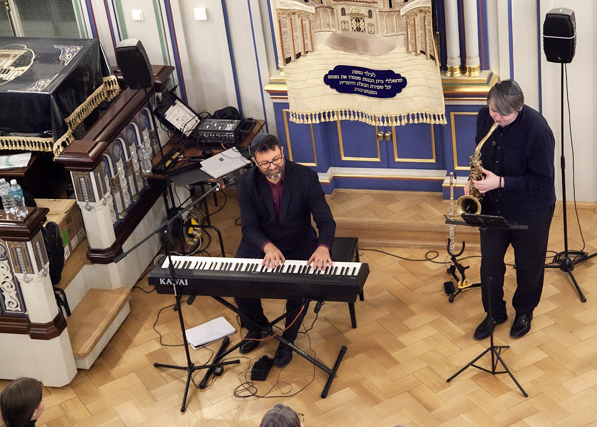 В Синагоге состоялся концерт «Романтический джаз»
