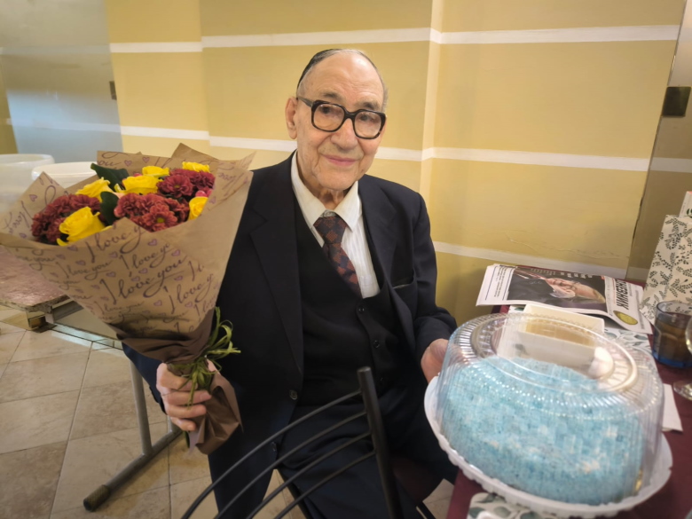 Поздравляем наших старейших прихожан с днем рождения