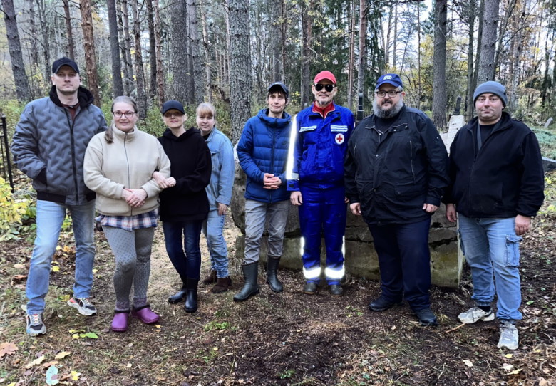 В Луге прошел воскресник на Еврейском кладбище